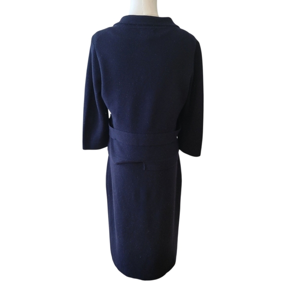 Banana Republic Blue 2 Piece Sweater Knit Suit Size 8 - Picture 3 of 9